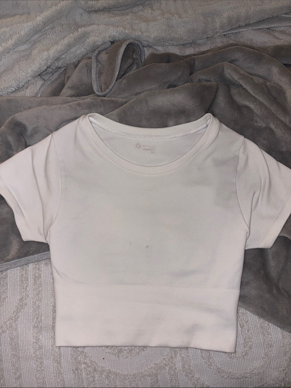 Aerie offline Fitted White Contour Short Sleeve Crop Top